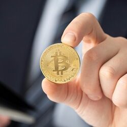 Признание биткоина